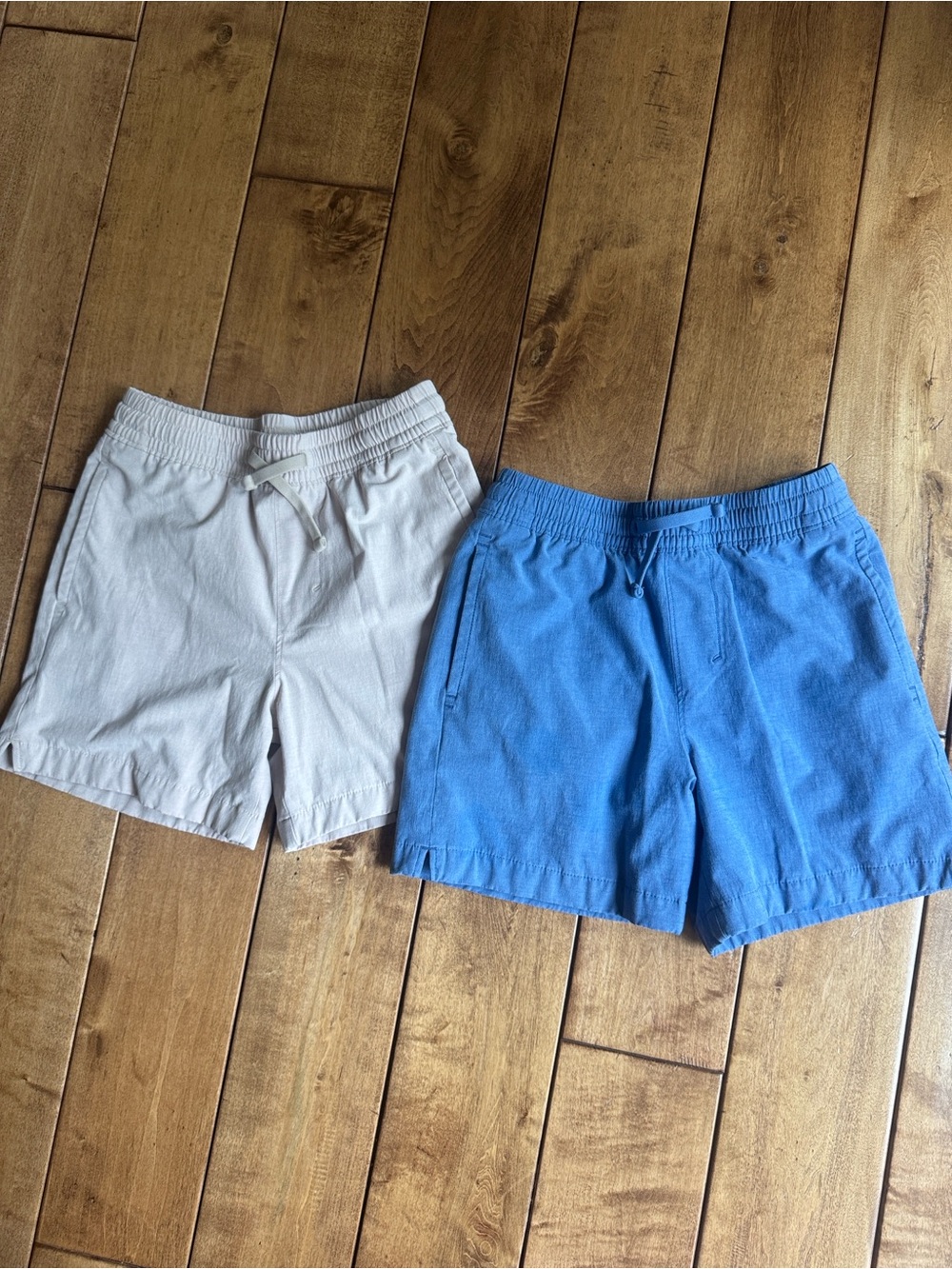 abercrombie kids shorts size 9/10 set of 2